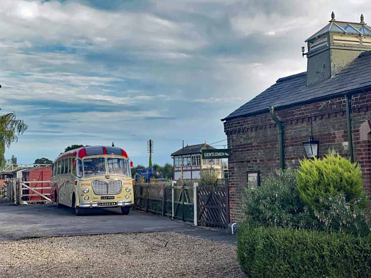 Premier Bedford SB3 Duple LGV994